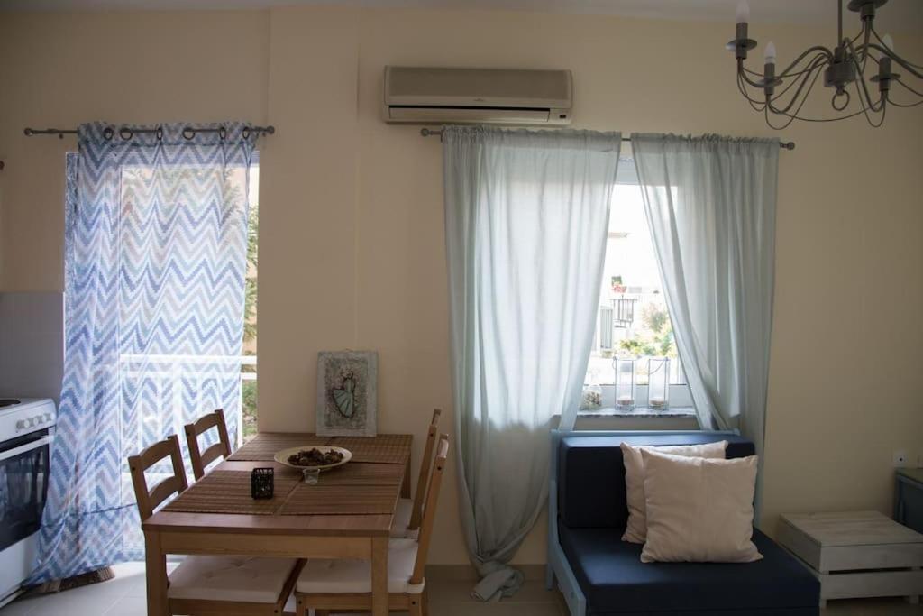 Blue Theros Apartments Paralia Dionisiou Extérieur photo
